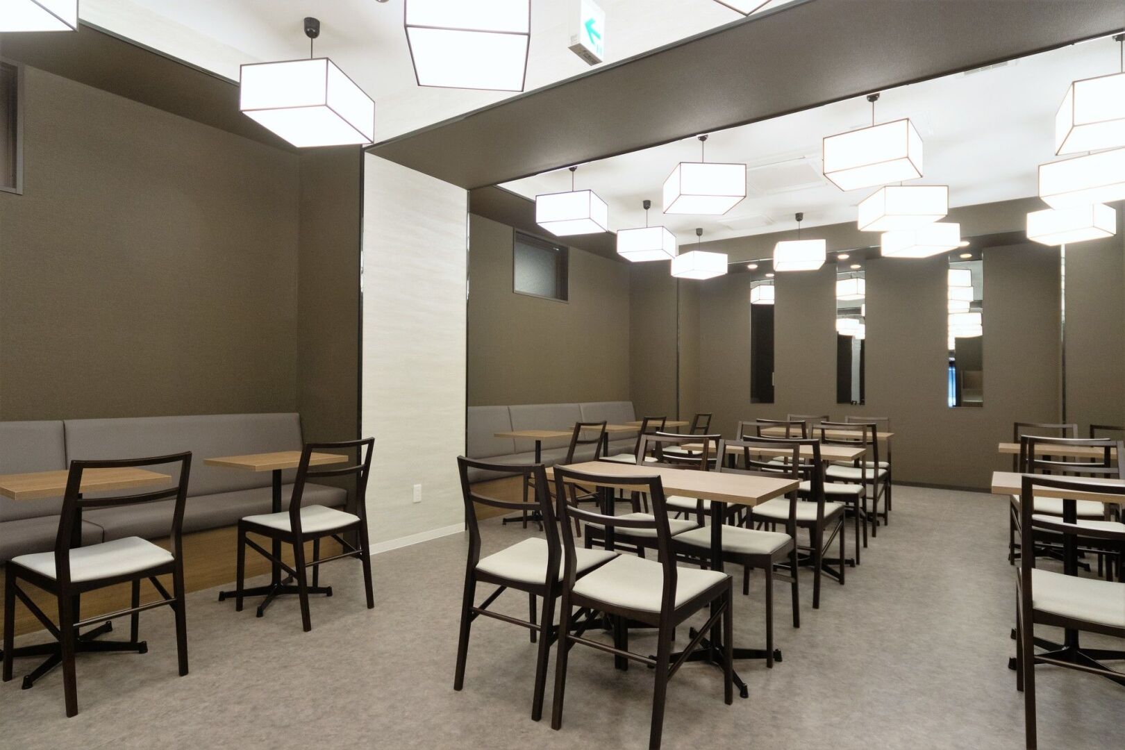 Photo - Doutonbori Crystal Hotel