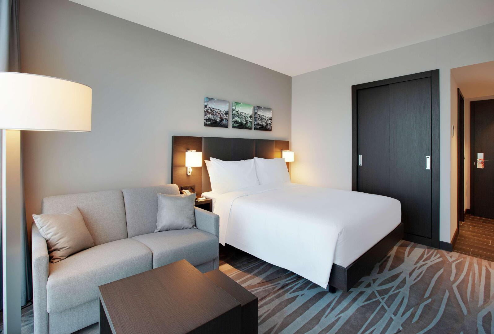 Photo - Hilton Garden Inn Zurich Limmattal