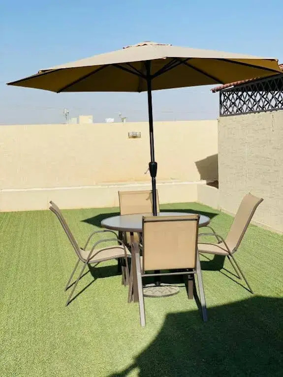 Photo - Towlan Khurais