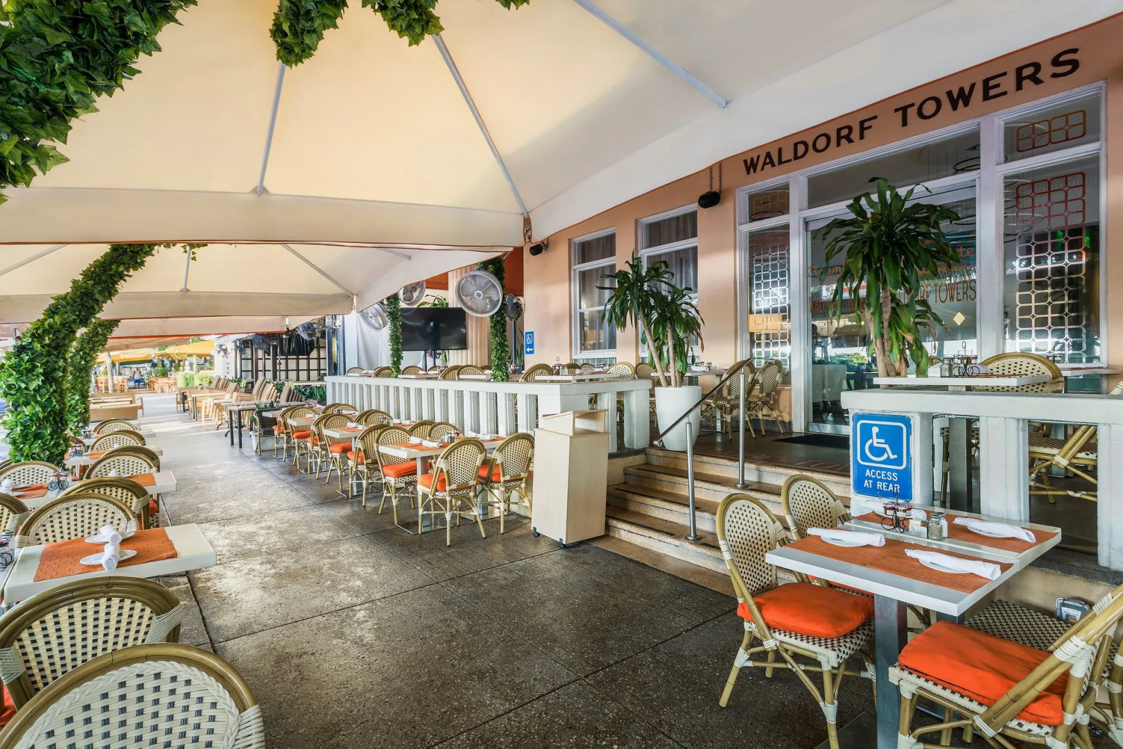 Photo - Waldorf Towers South Beach