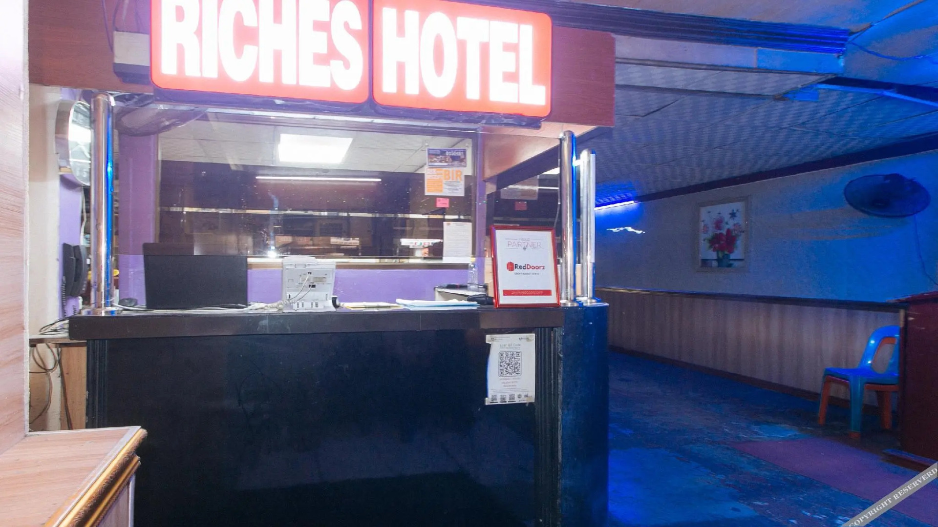 Foto - RedDoorz @ Riches Holiday Hotel Avenida