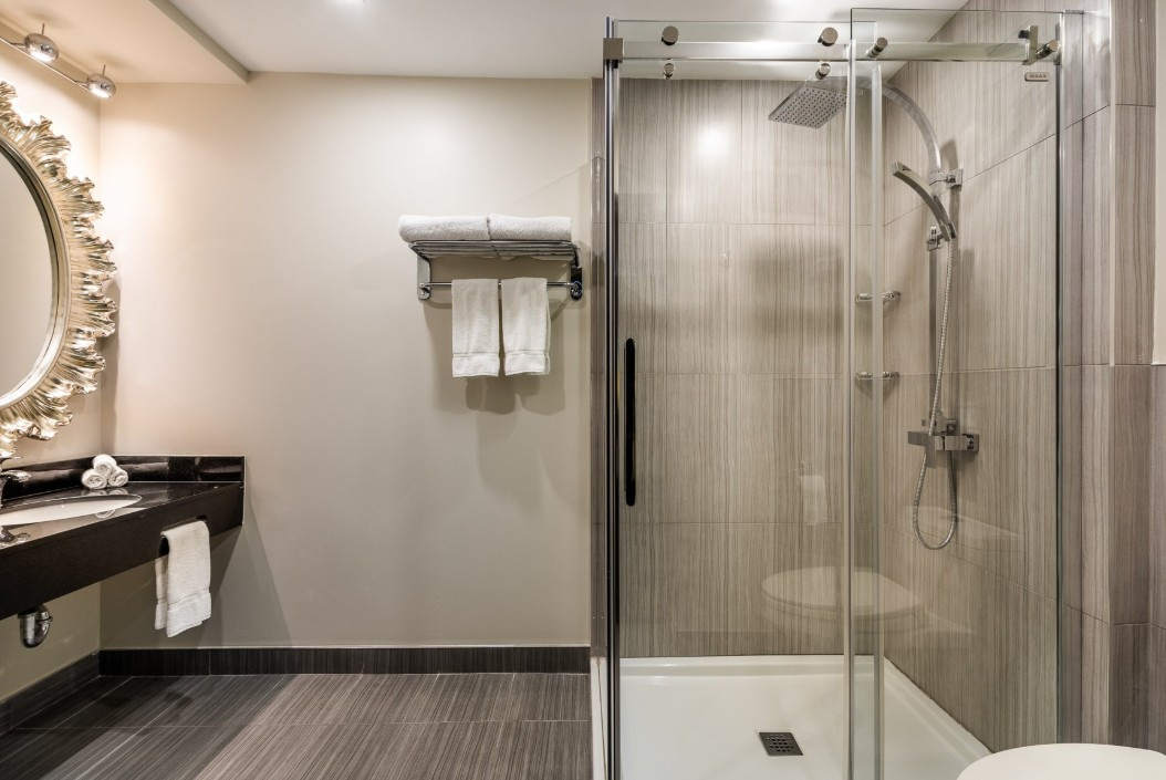 Foto - Empire Suites