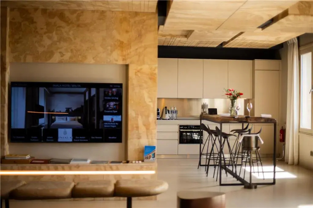 Photo - Iniala Harbour House