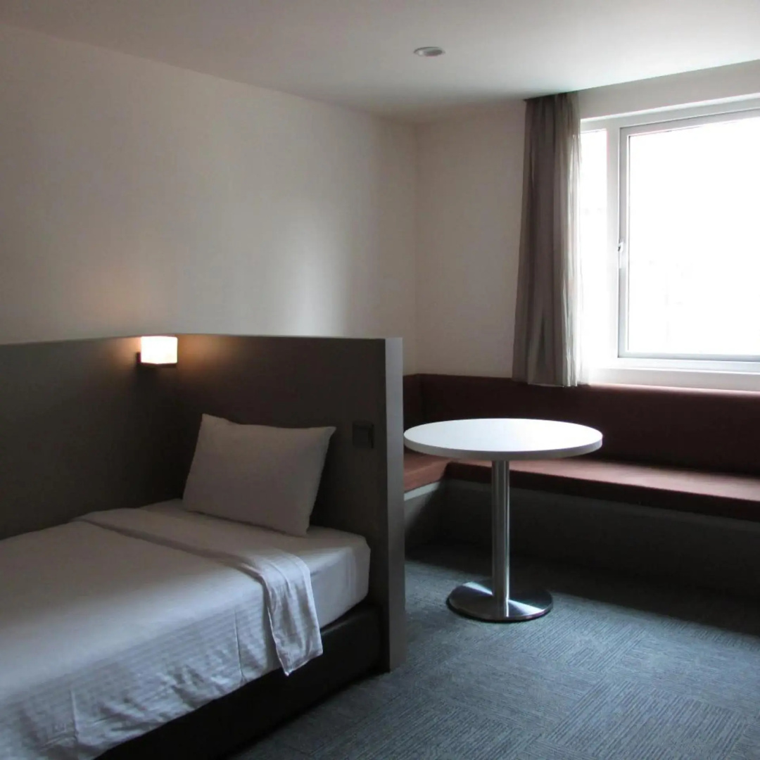 Photo - Strand Hotel