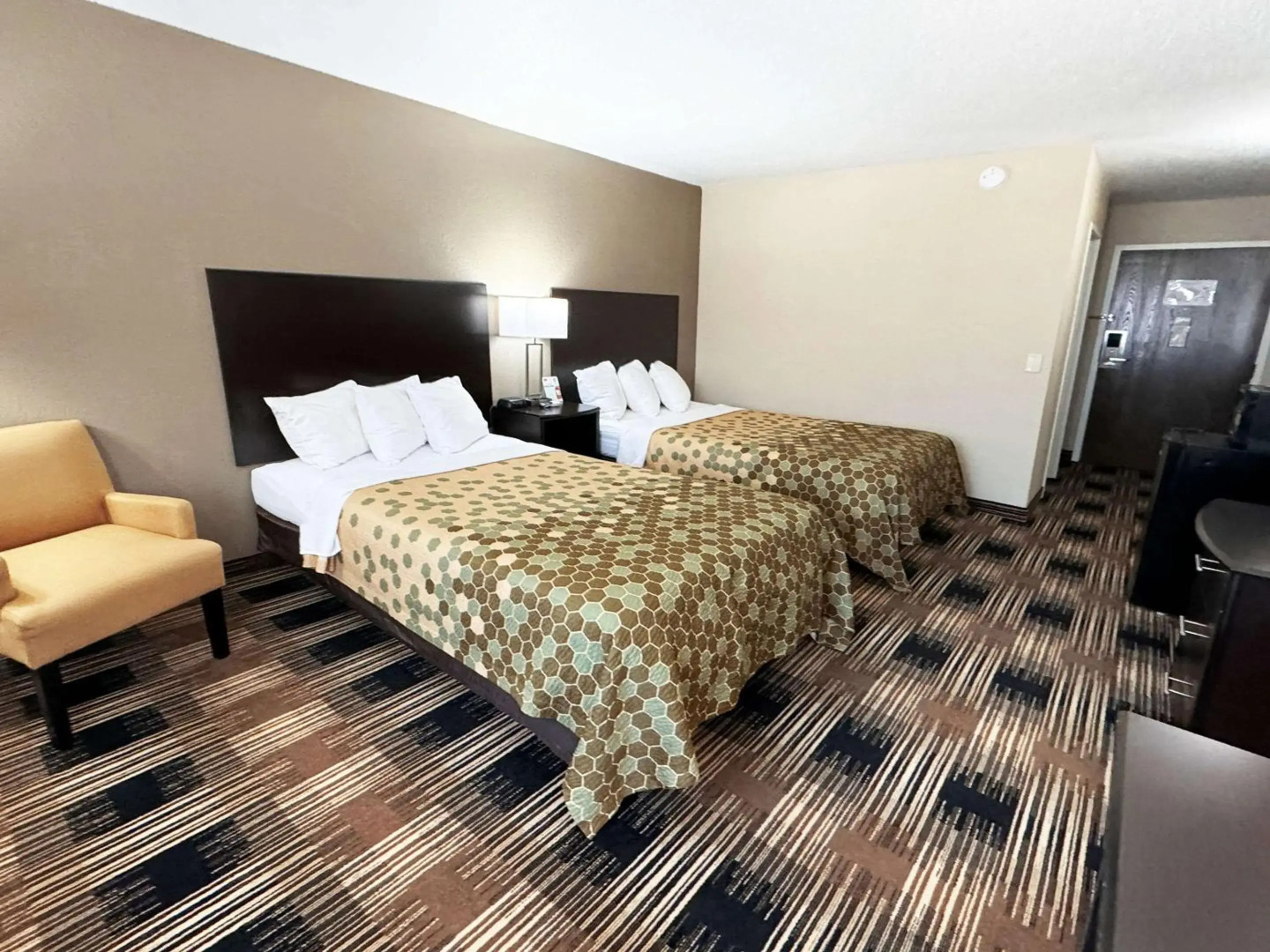 Photo - Loews Hollywood Hotel