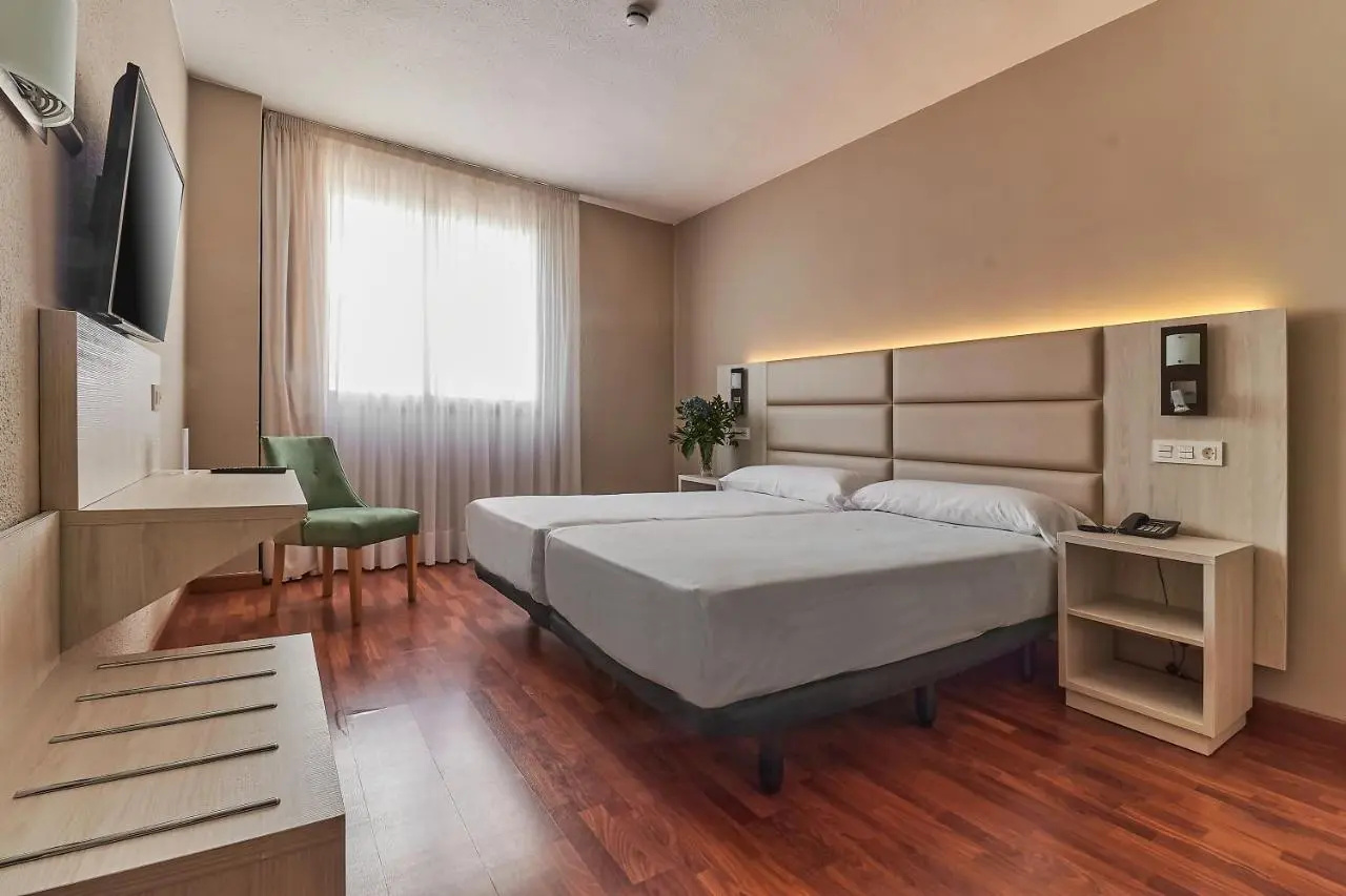 Foto - B&B Hotel Zaragoza Royal