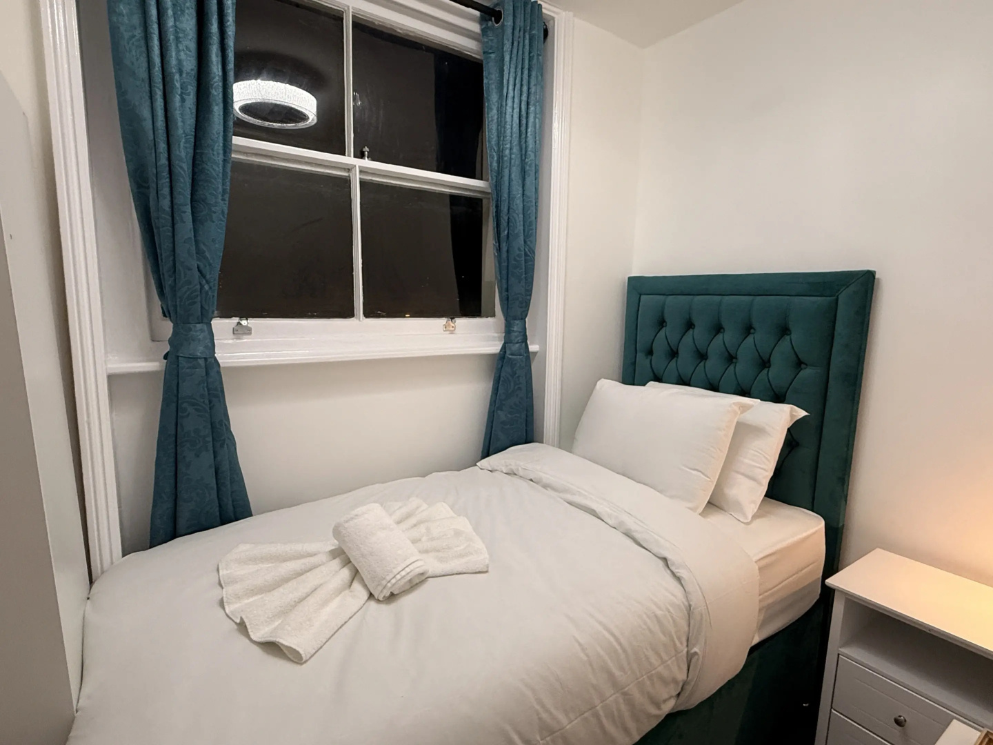 Photo - Whiteleys Hotel