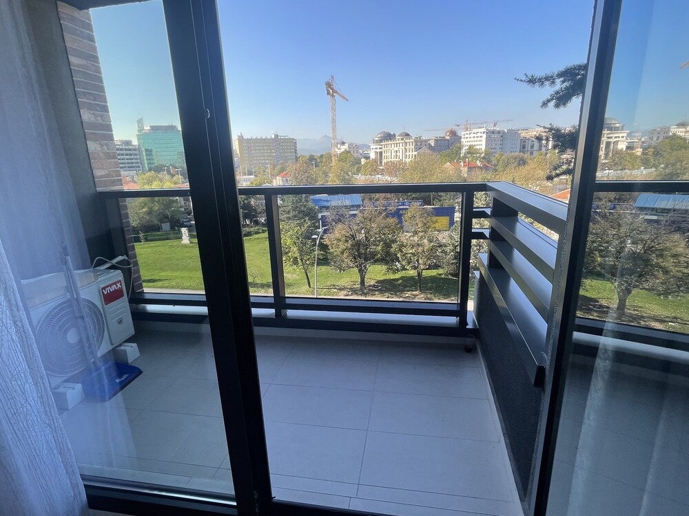 Lovely Modern Apartment in Skopje, North Macedonia