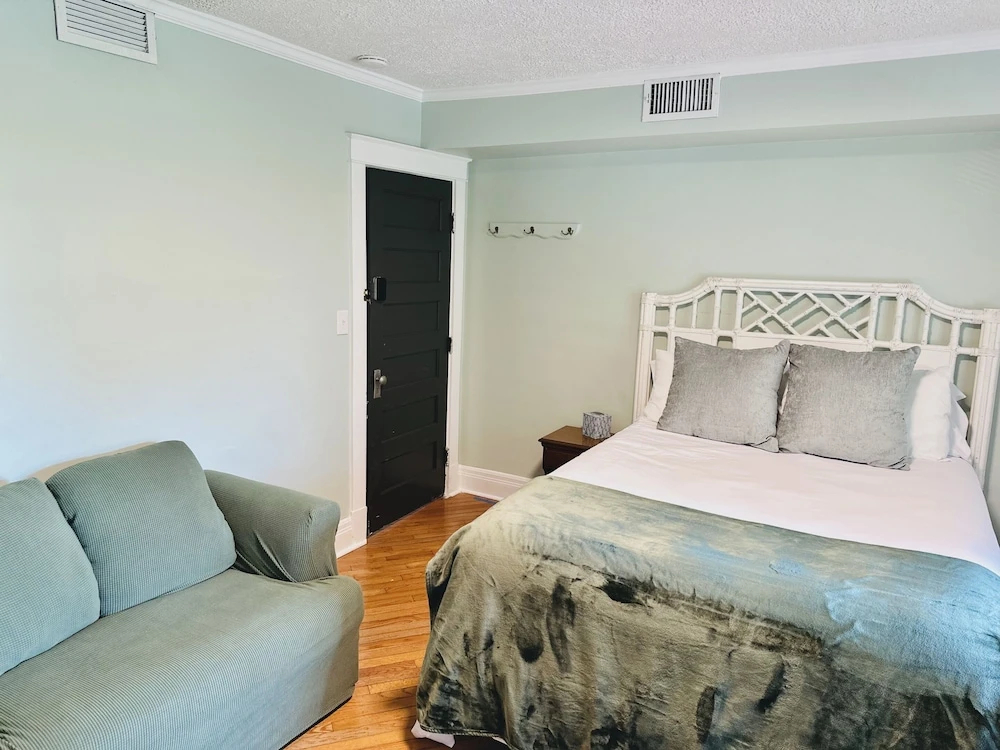 Foto - Speedway Legacy Inn