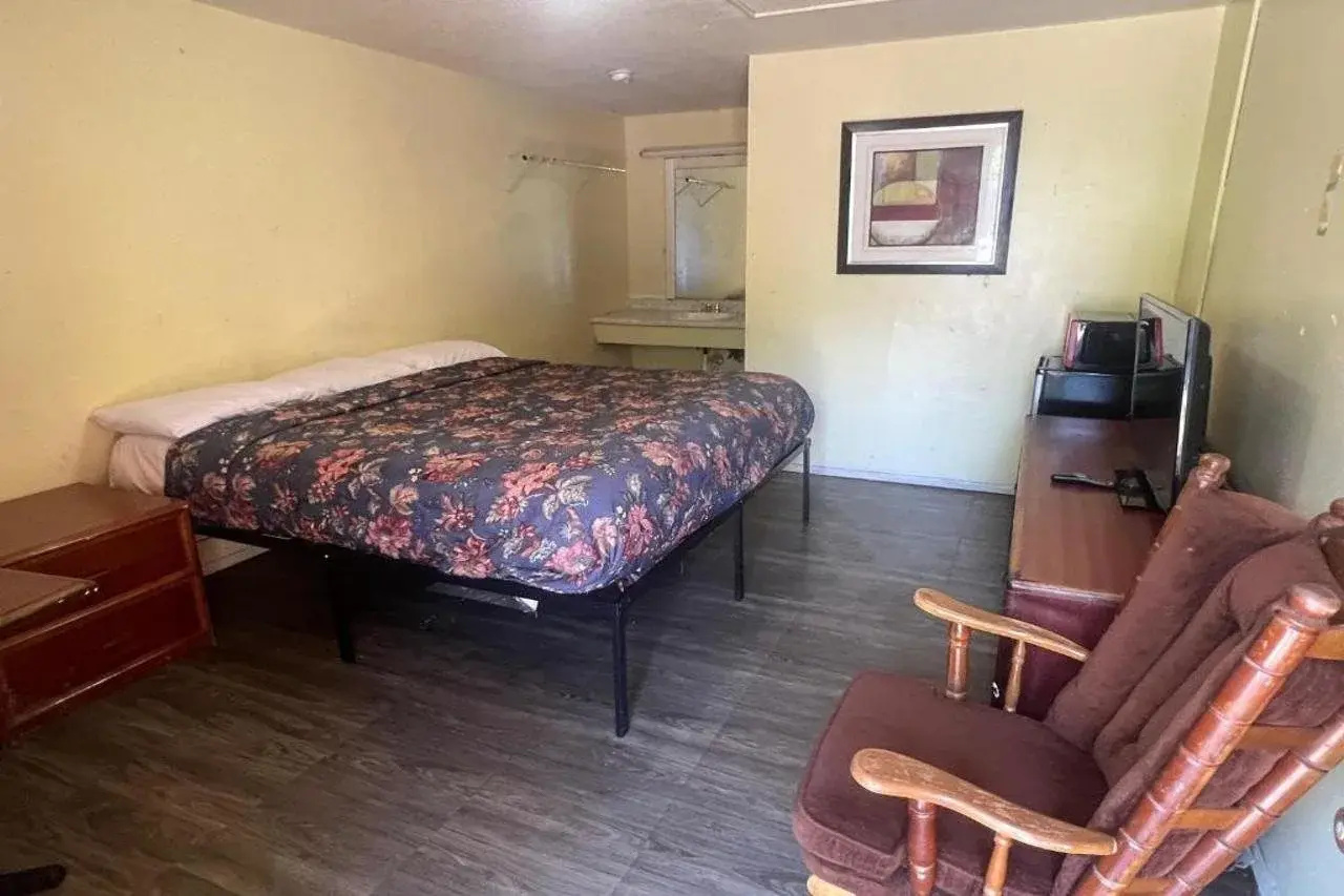 Photo - Hotel O Best Rest Inn Springfield US 36