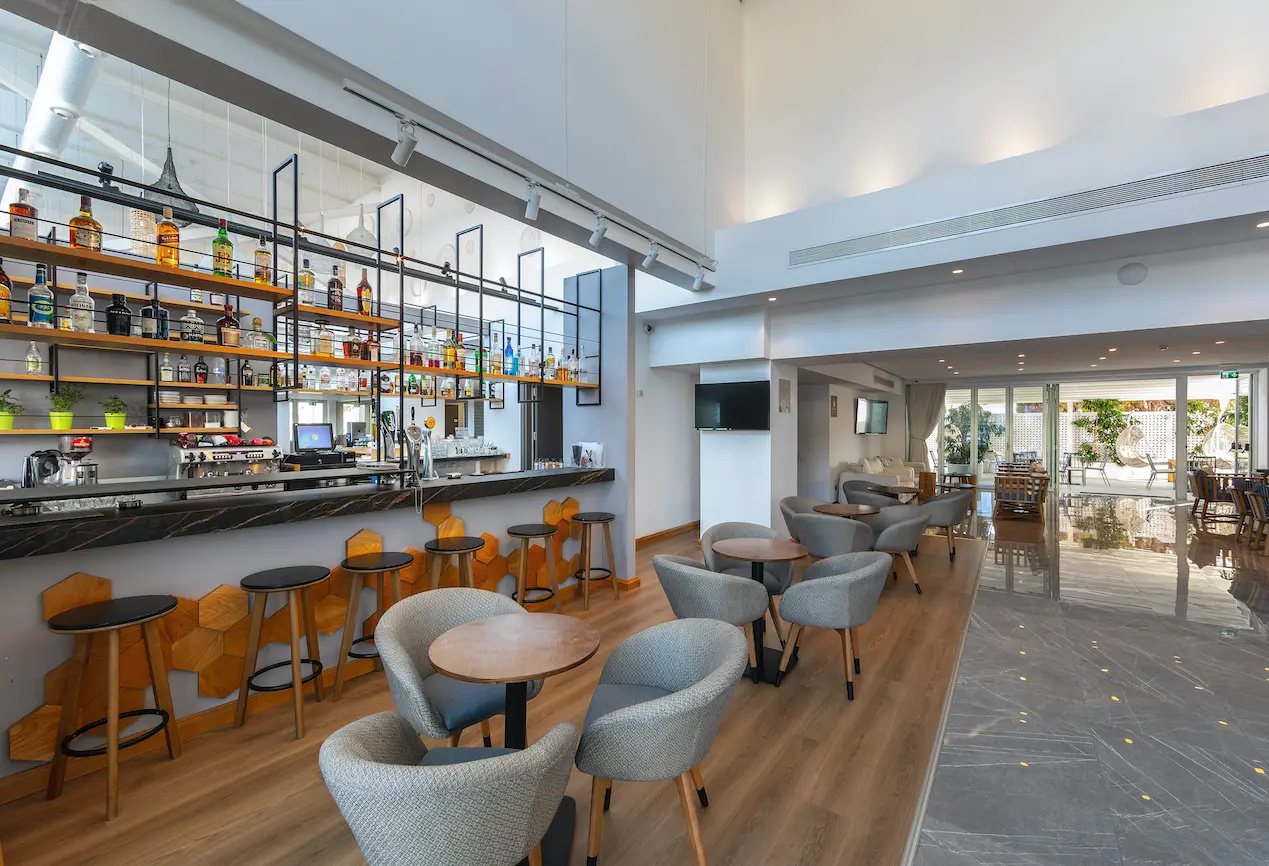 Photo - Protaras Plaza Hotel