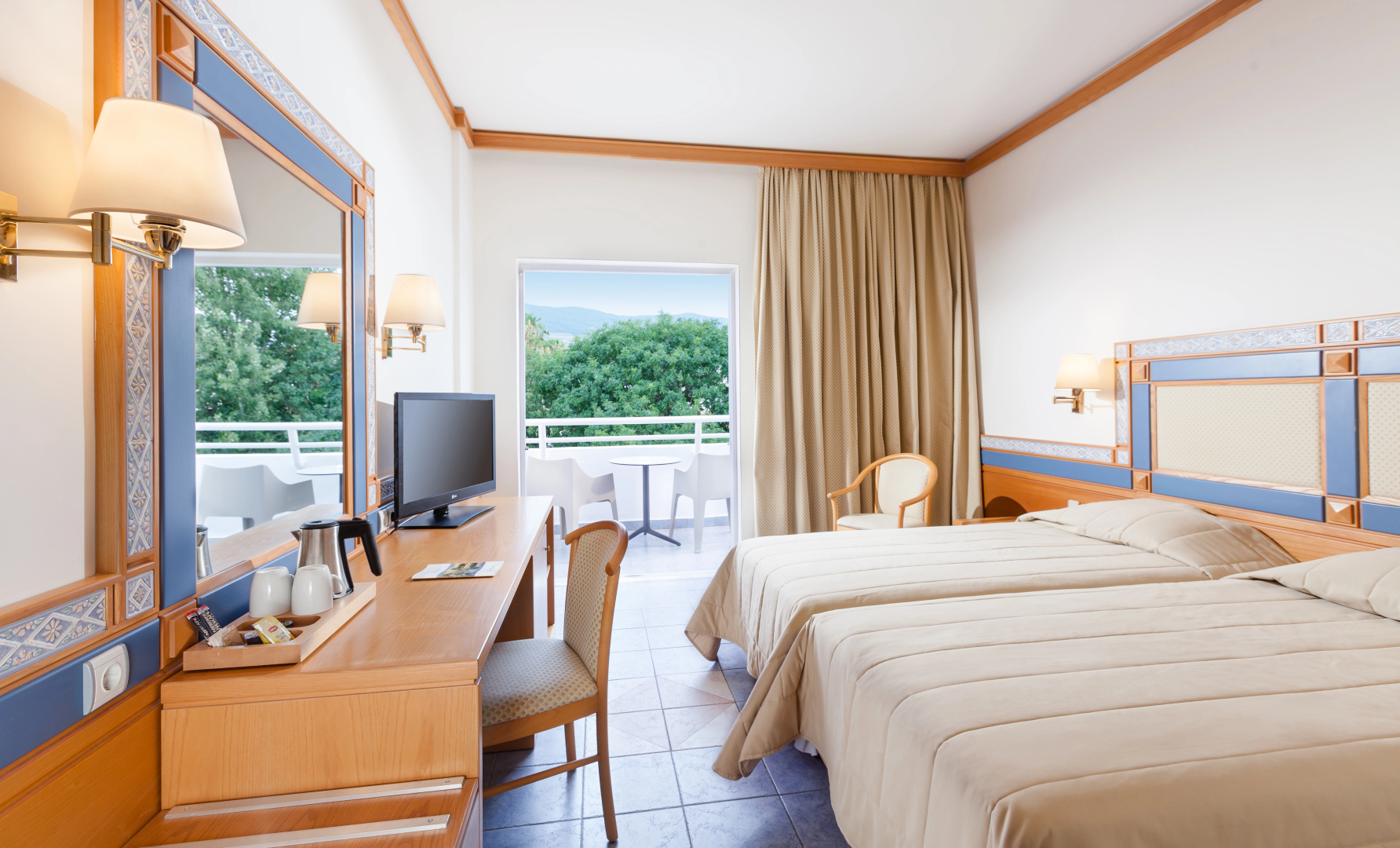 Photo - Hotel Platanista