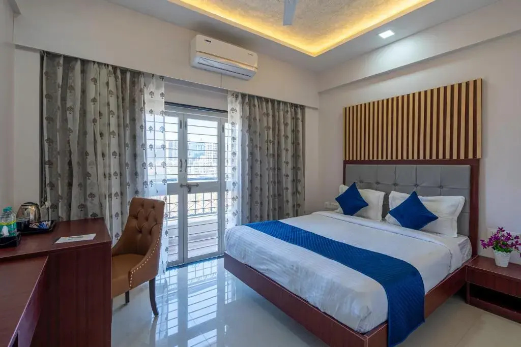 Foto - StayBird Divine Suites Business Hotel