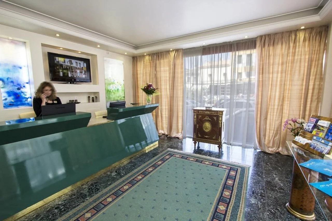 Photo - Hotel Triton