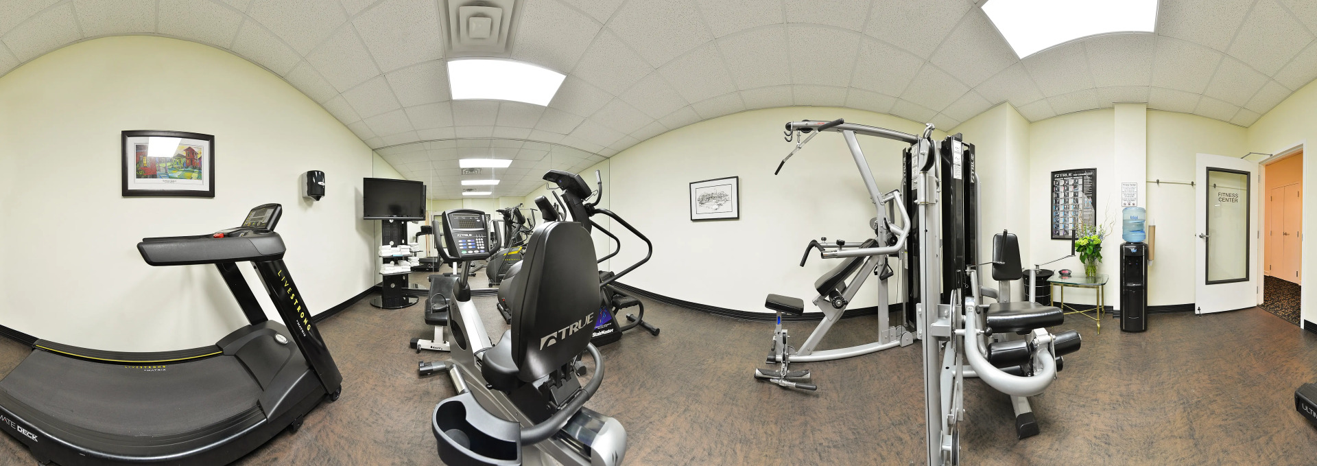 Photo - Hampton Inn New Orleans/St.Charles Ave
