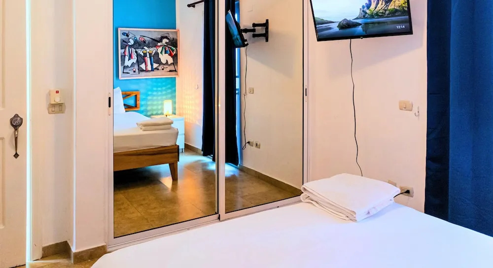 Foto - Tribe Inn & Rooftop lounge