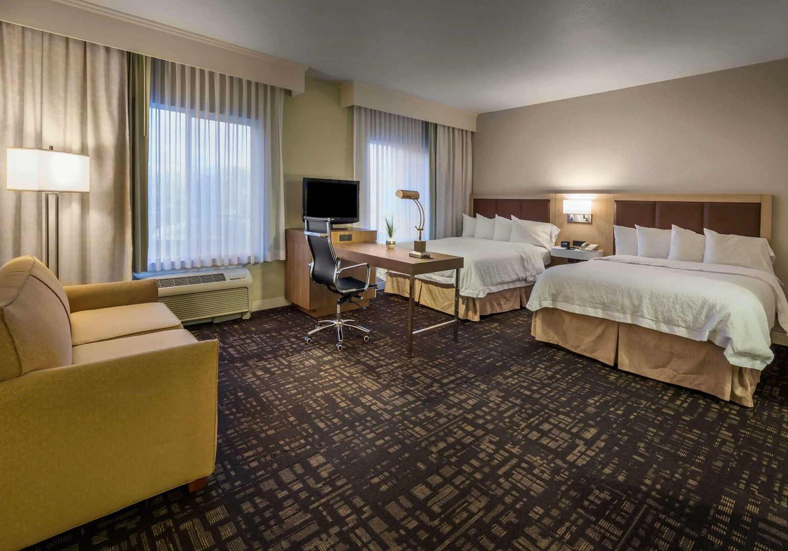Photo - Hampton Inn & Suites Reno