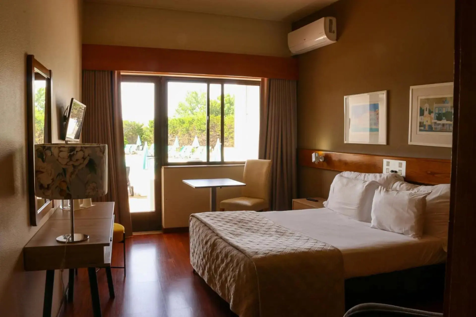Foto - Hotel Meia Lua