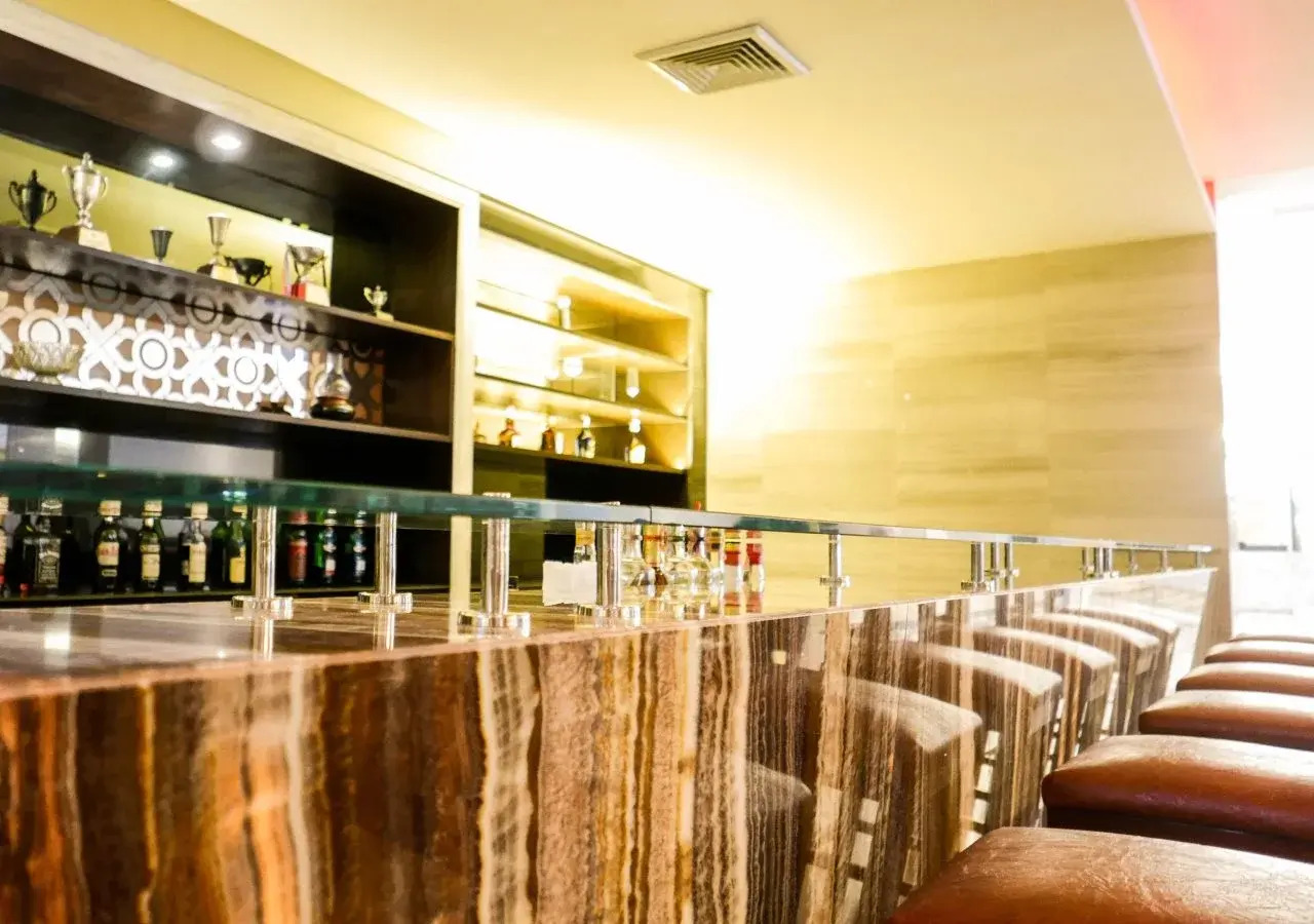 Photo - Indra Regent Hotel