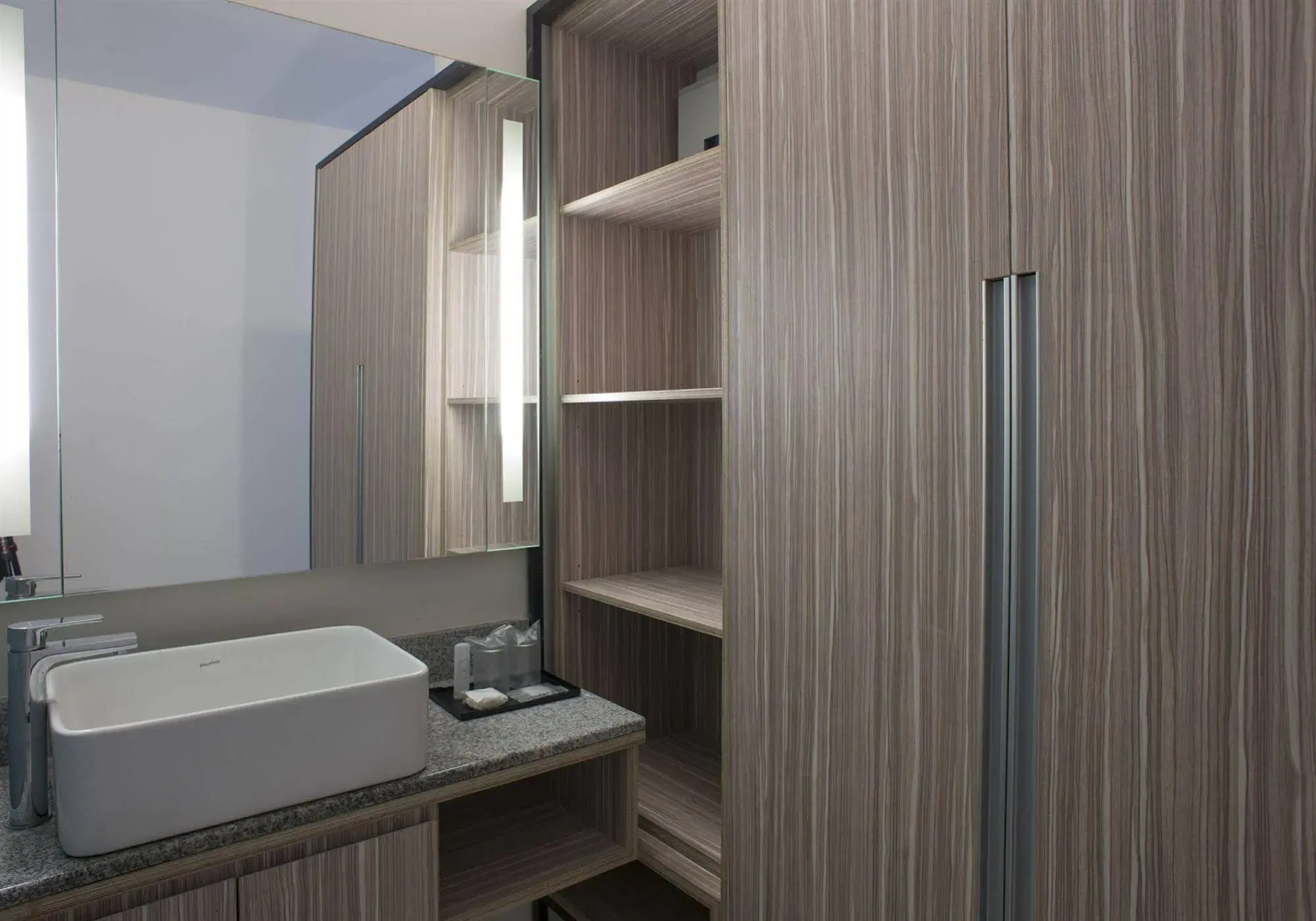 Photo - The Mesui Hotel