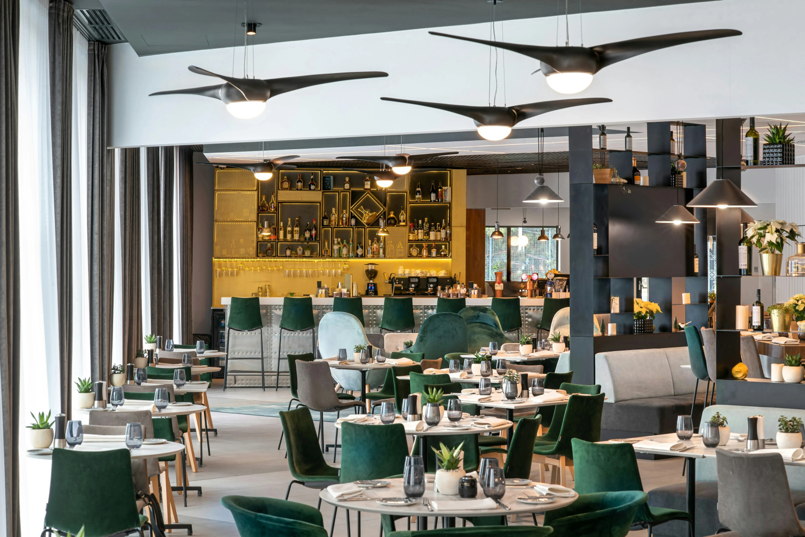 Photo - Hilton Garden Inn Bucharest Airport