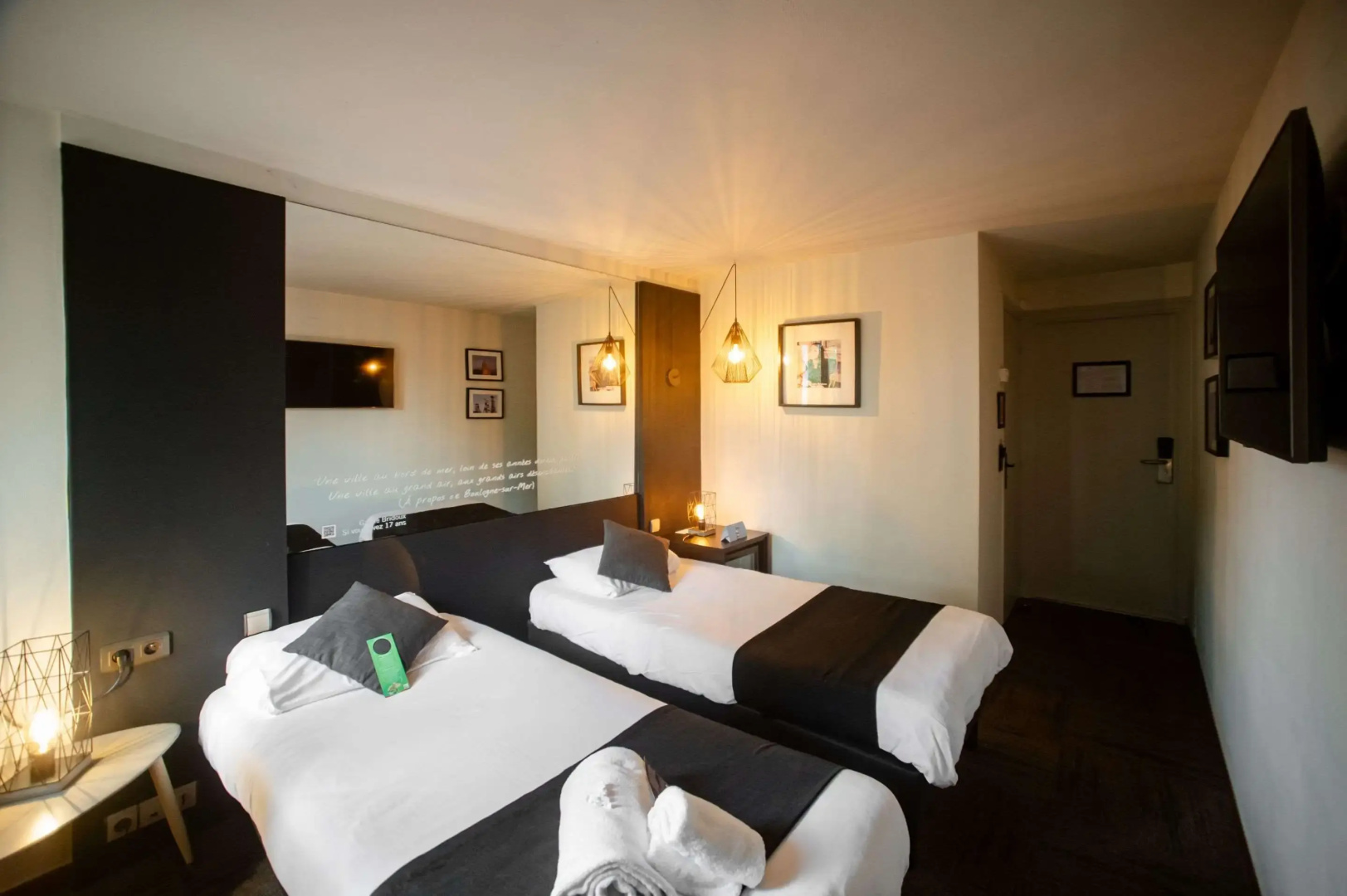 Photo - Logis Hotel Restaurant des Acacias Lille Tourcoing