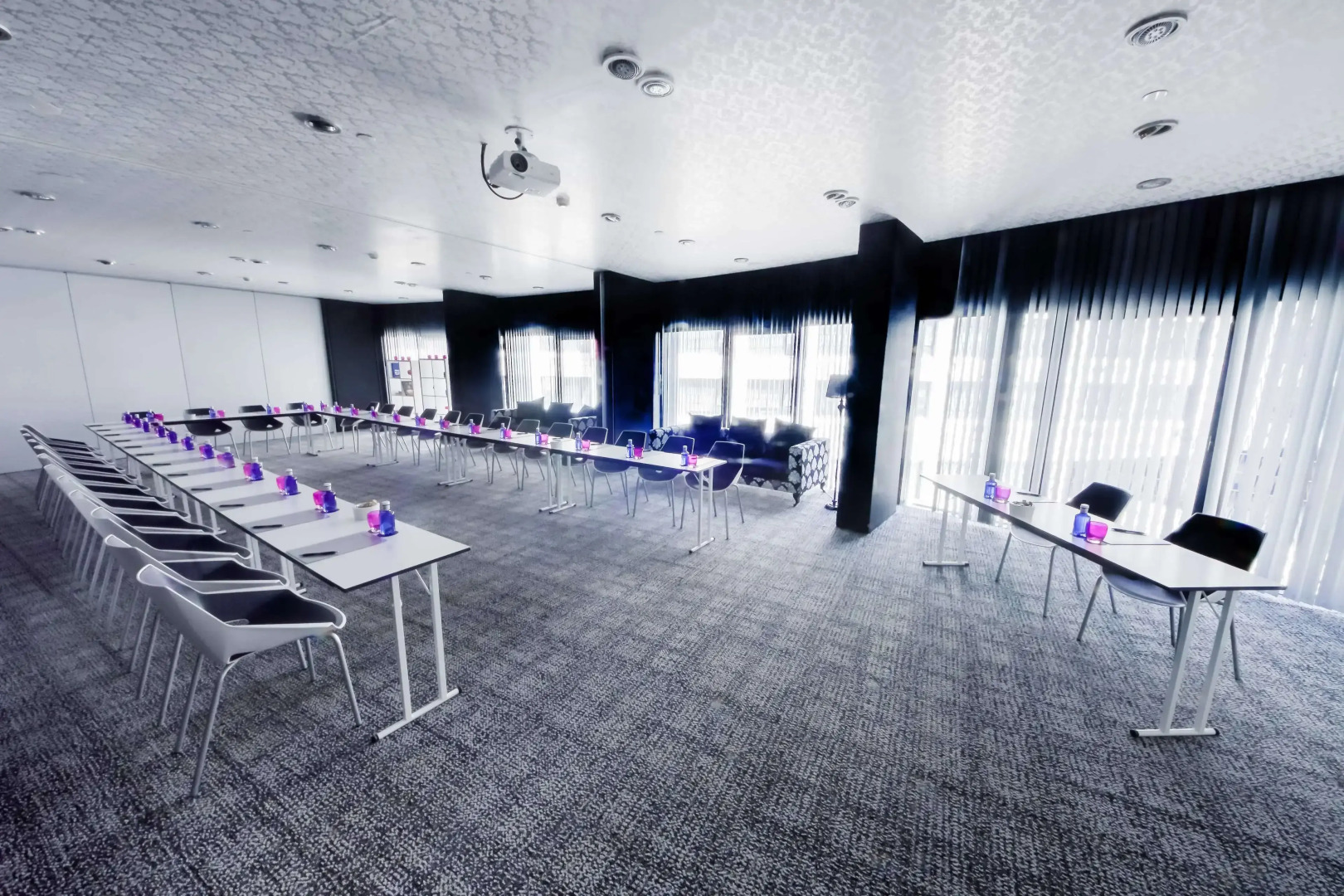 Foto - Barceló Raval