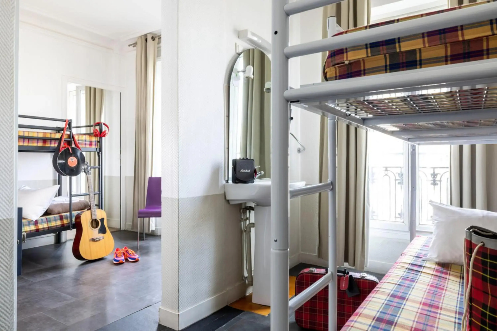 Photo - Le Regent Montmartre by Hiphophostels