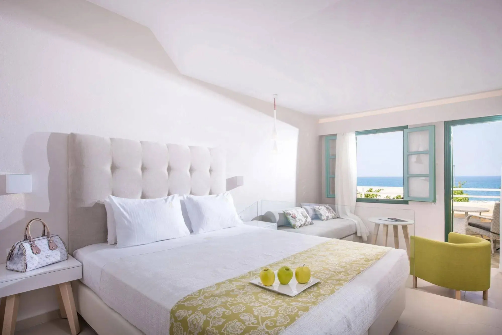 Photo - Petra Beach Hotel
