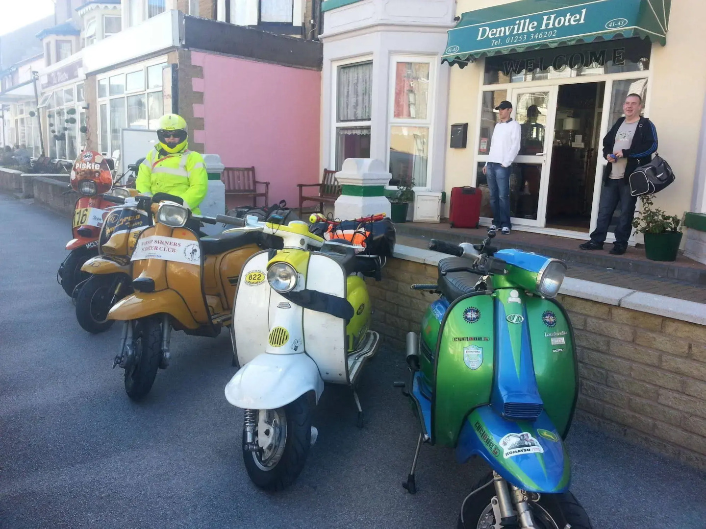 Foto - Denville Hotel