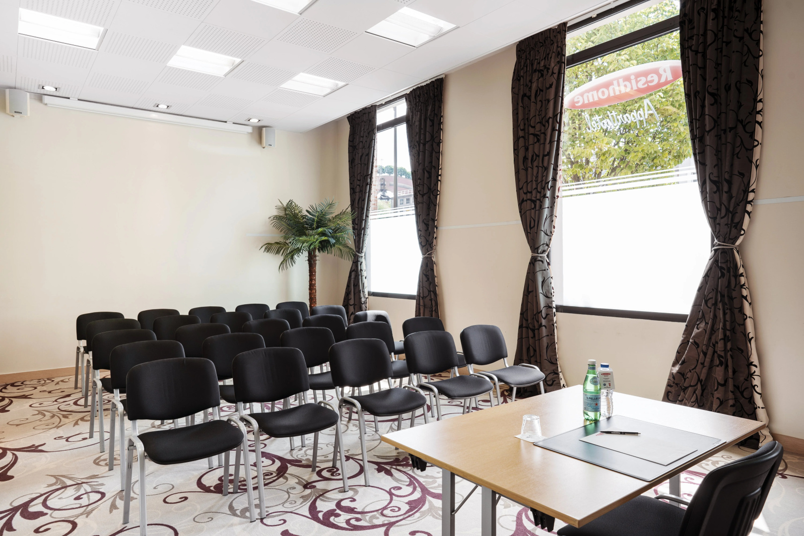 Foto - Residhome Aparthotel Paris Evry