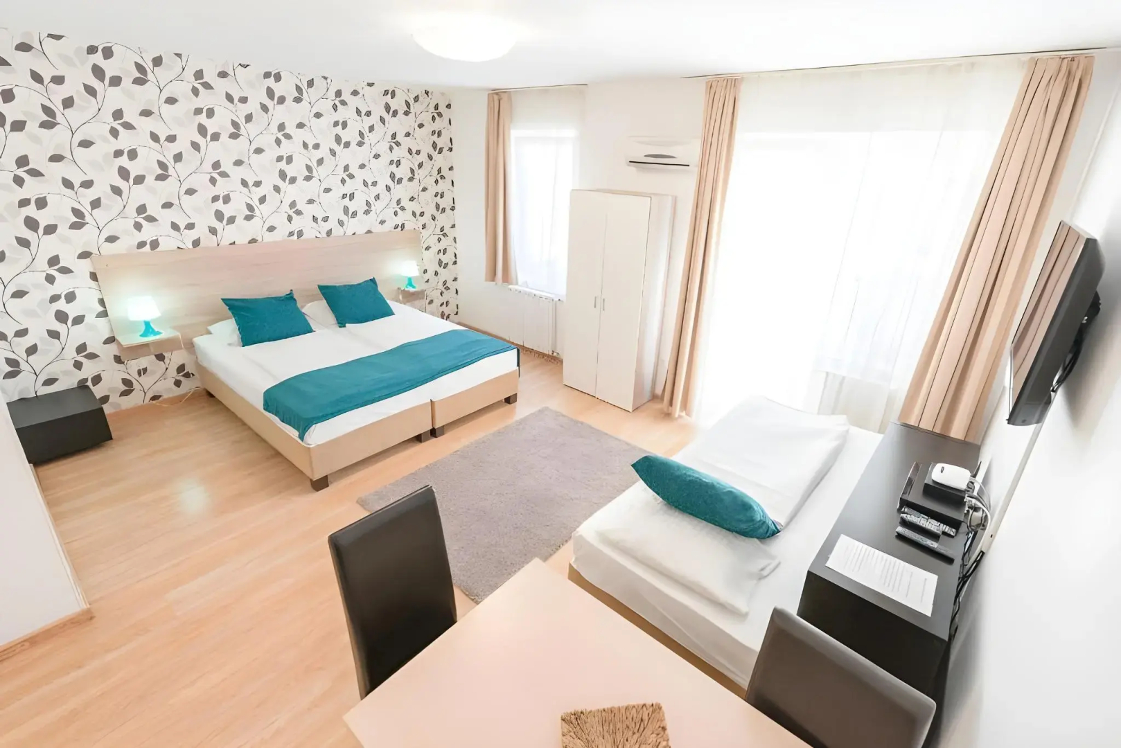 Photo - Prince Apartments