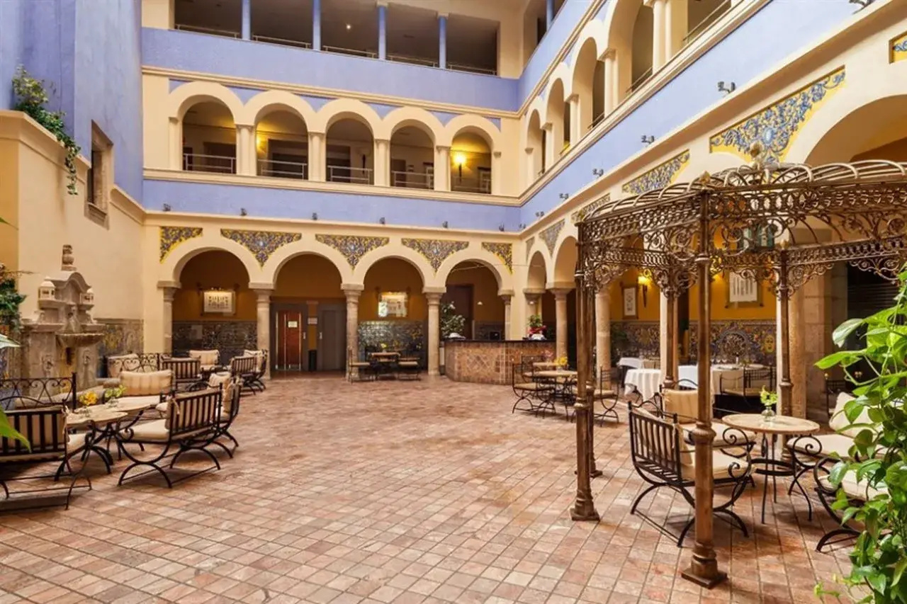 Foto - Hotel Ilunion Mérida Palace