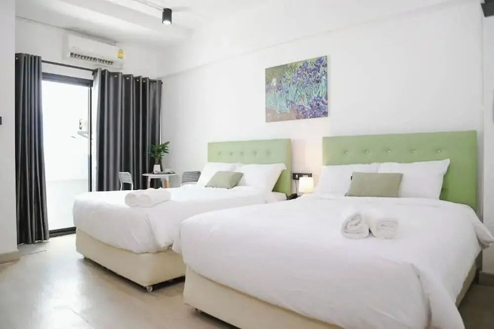 Photo - Chana Bangkok Hotel