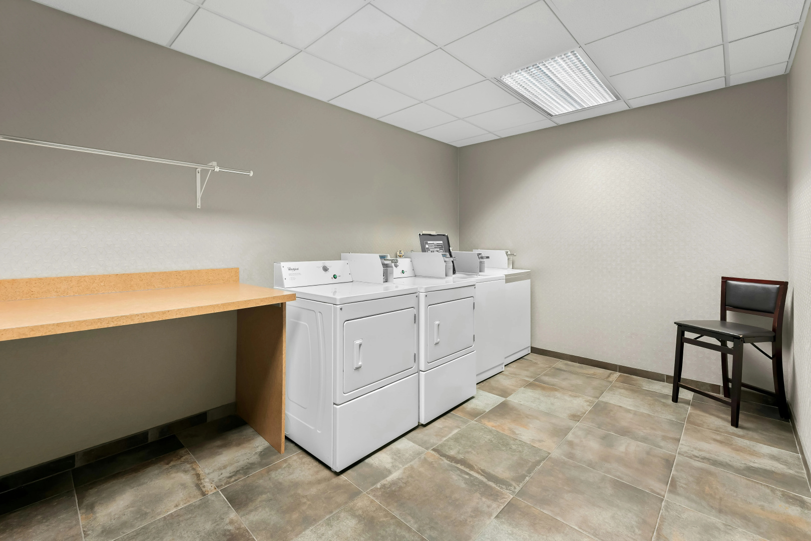 Foto - Hampton Inn & Suites Newtown