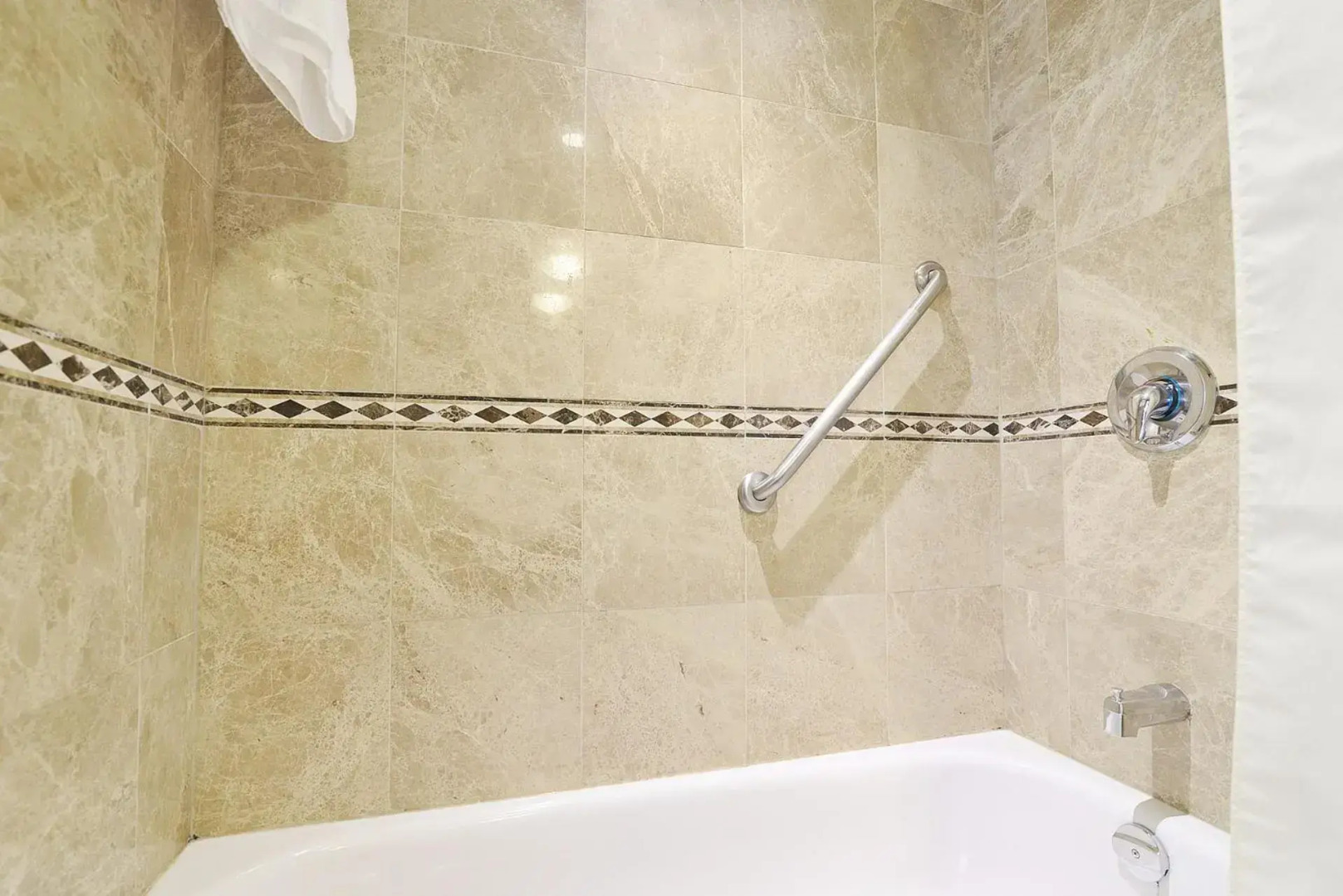 Photo - Woodbine Hotel & Suites