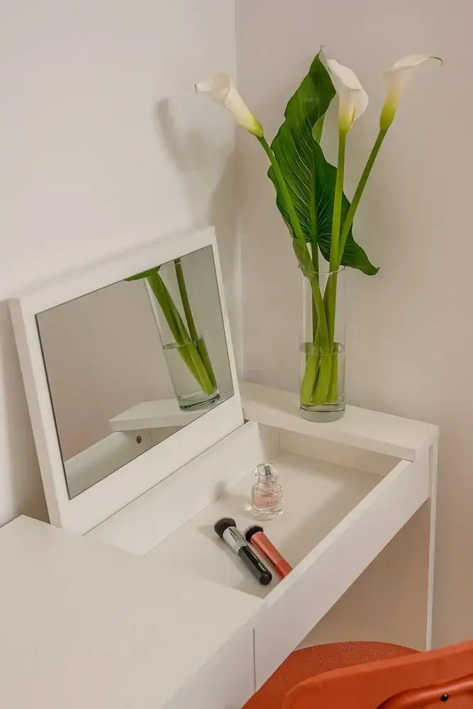 Foto - Yellow house with private parking