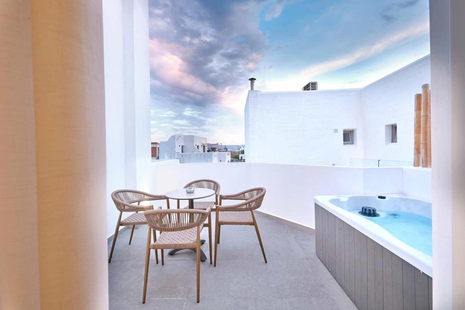Foto - Liana Beach Hotel & Spa