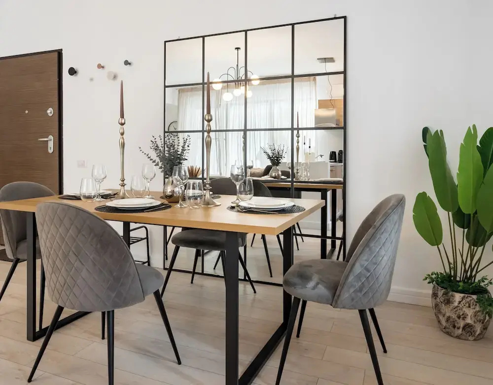 Photo - Uphome Suites
