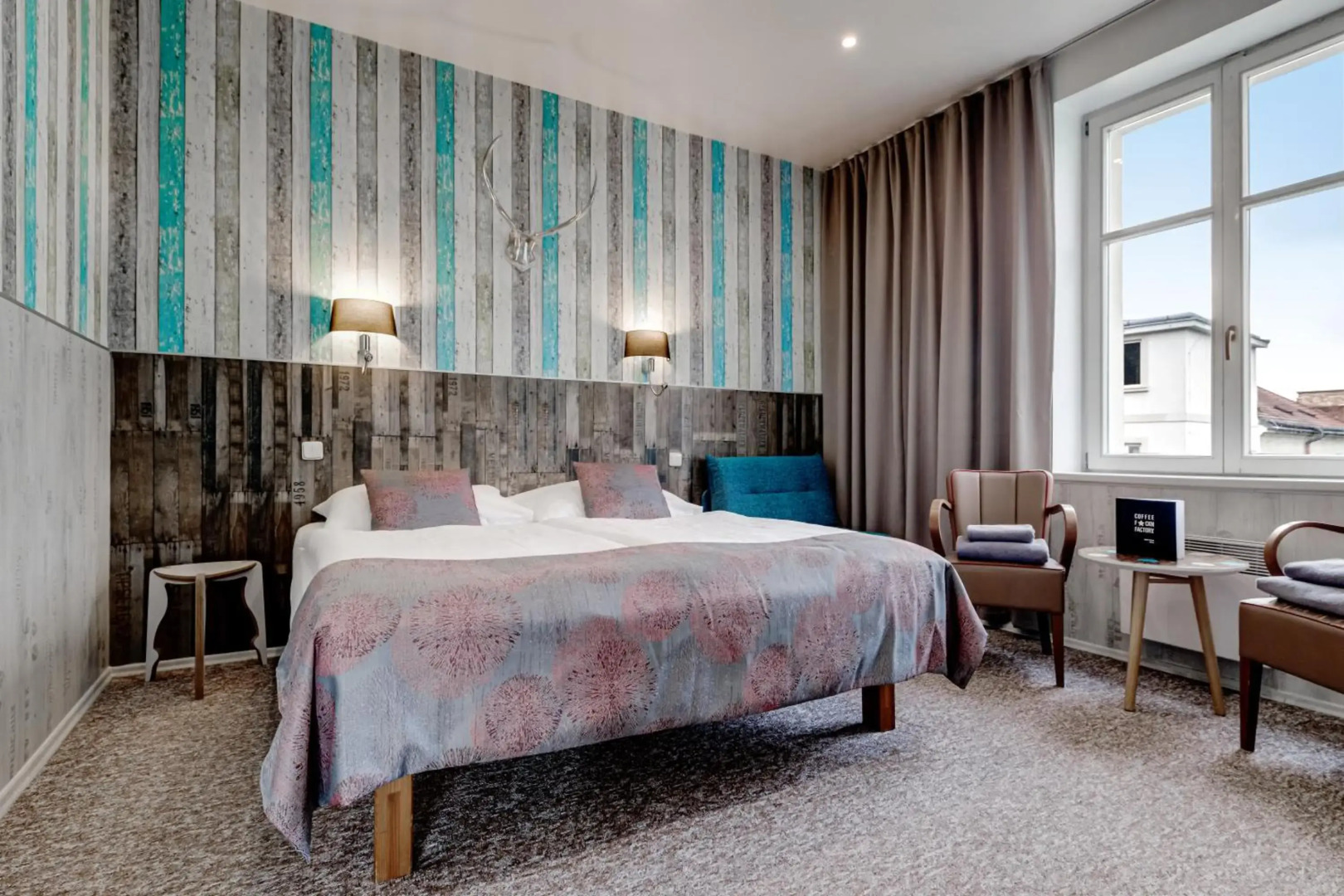 Foto - Royal Court Hotel