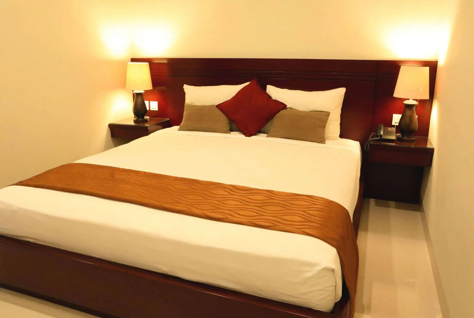 Foto - Yulia Beach Inn Kuta