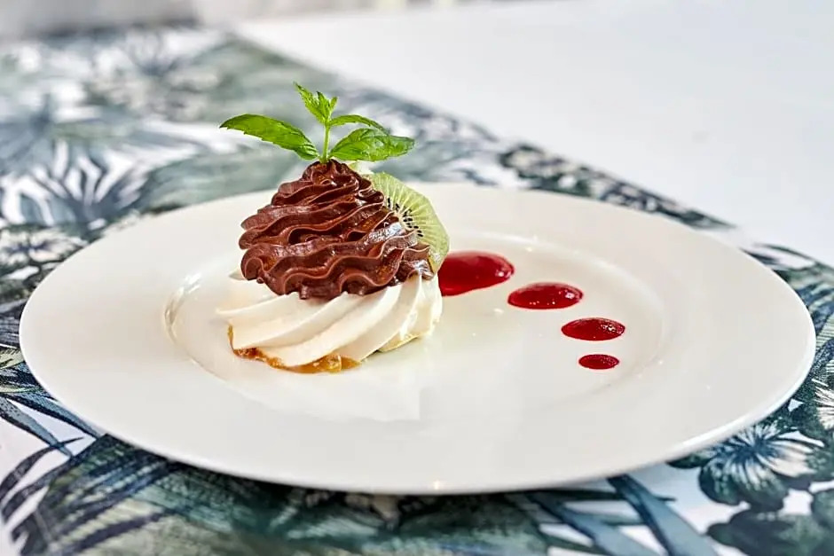 Photo - Hotel Platan