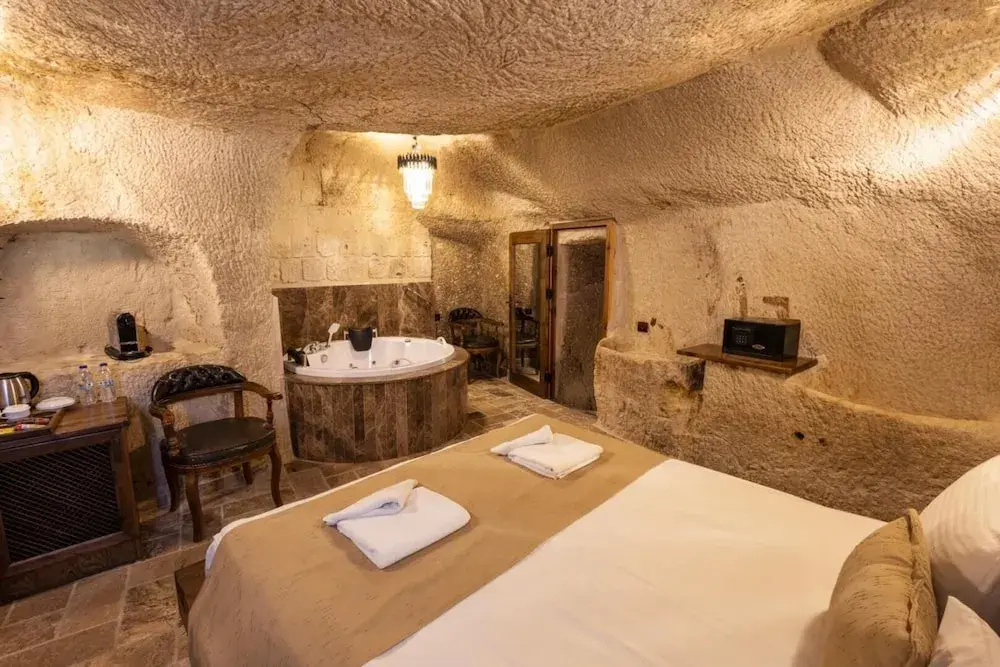 Photo - Noah's Ark Cave Hotel