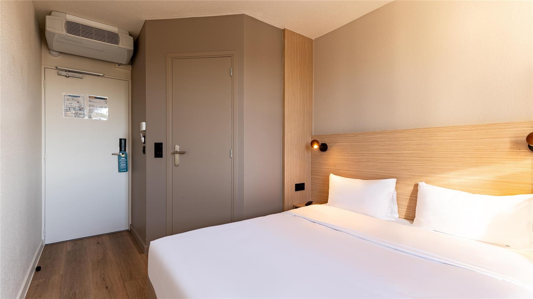 Foto - Kyriad ECO - Montreuil