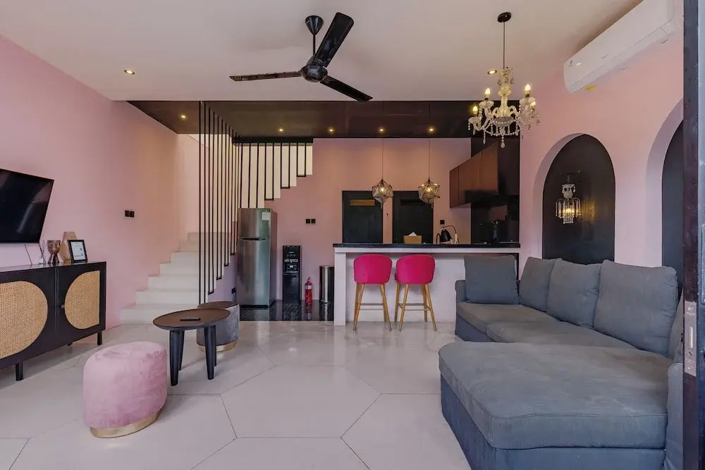 Photo - Liminal Palace Villa 3 by Betterplace