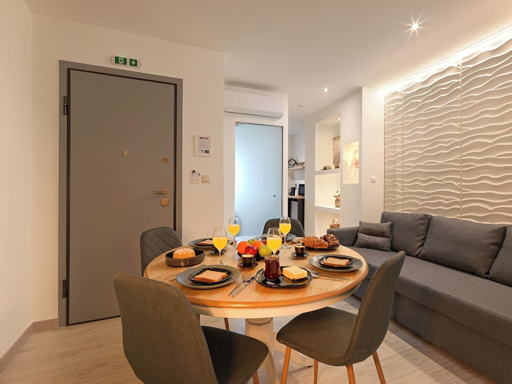 Photo - Athens Eleven Luxury Apartments