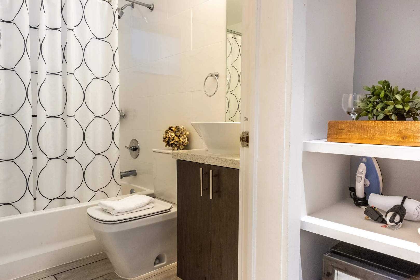 Foto - Waterside Hotel and Suites