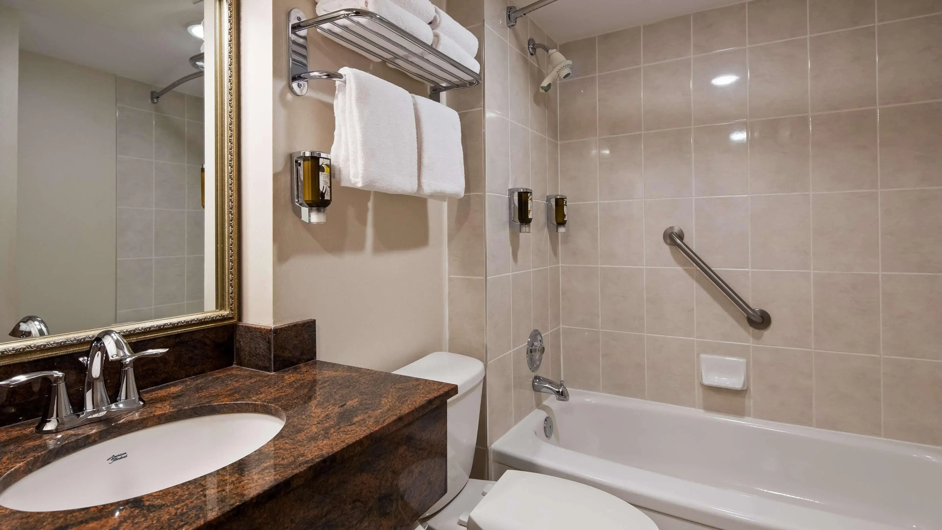 Foto - Best Western Plus Ottawa City Centre