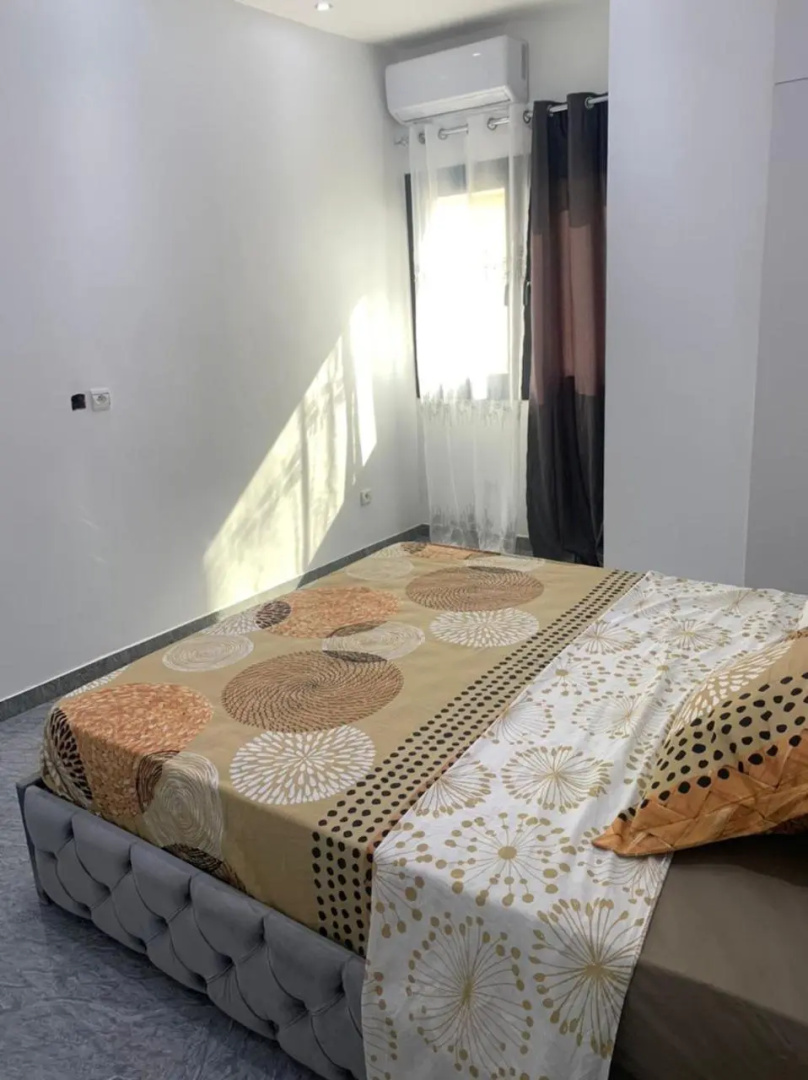 Appartement de luxe meublé à louer - Dakar près des Almadies 3 Ch/ 3 Sdb