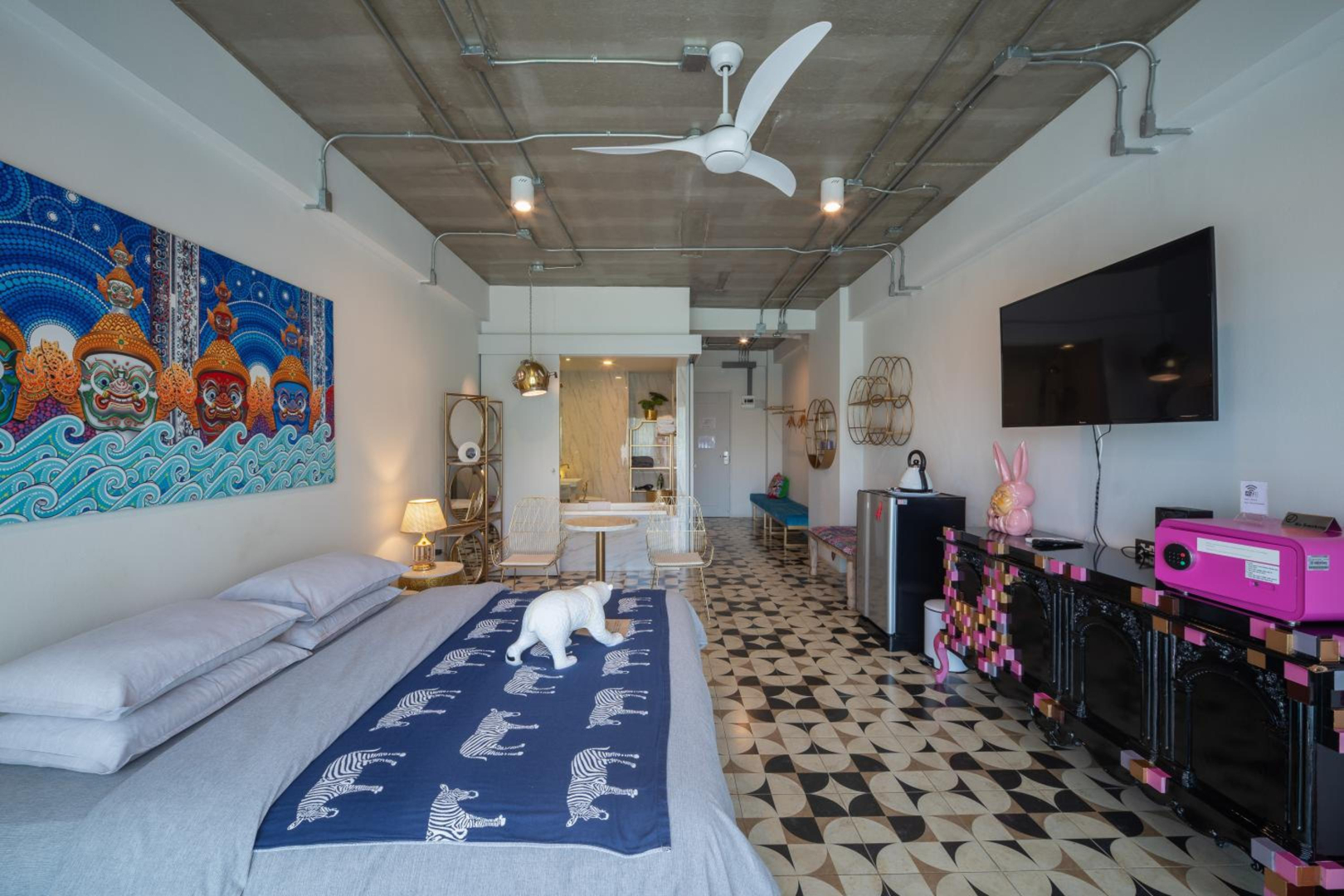 Photo - River Art Hotel